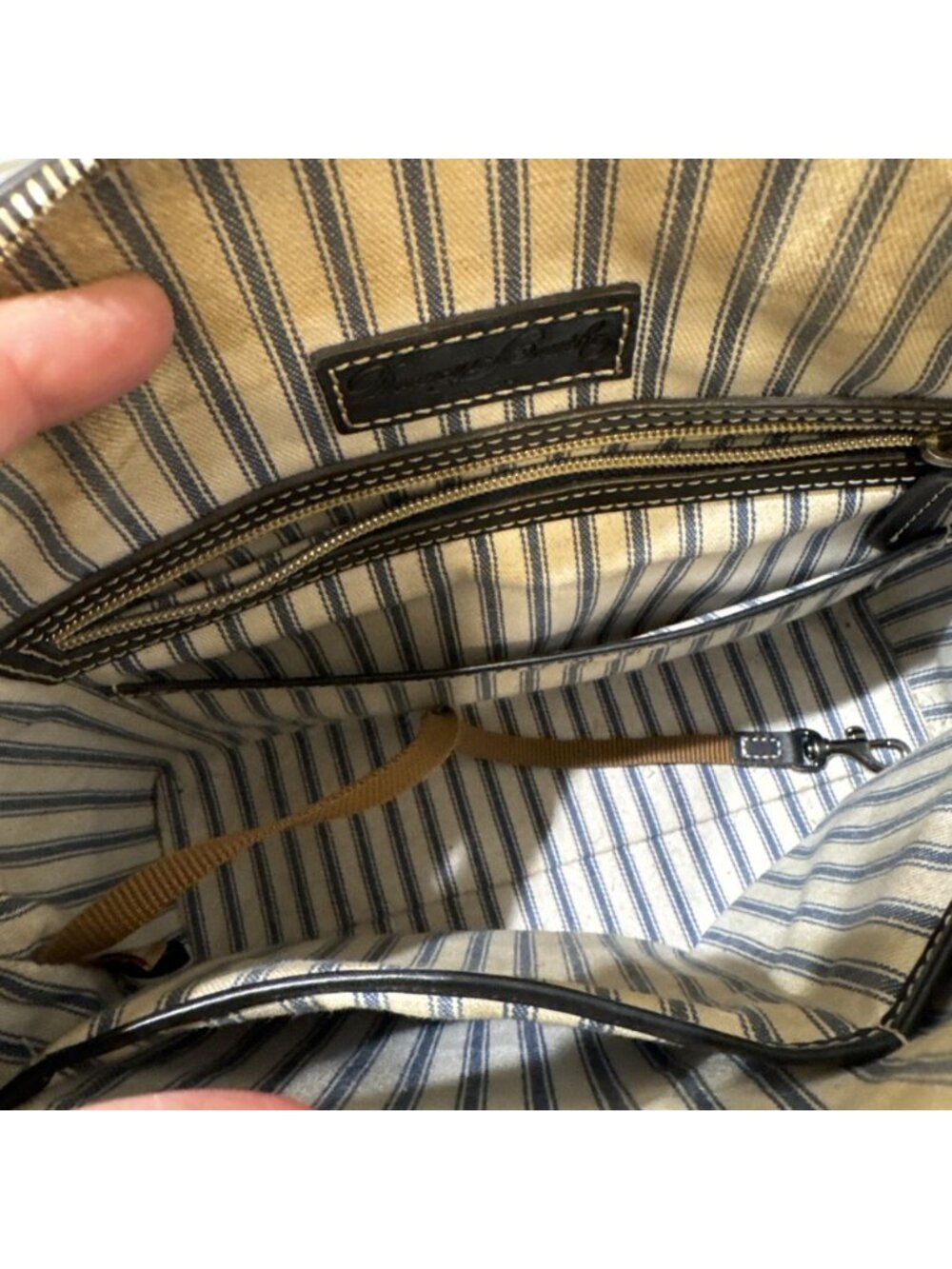 As Is Dooney and Bourke Black Leather Satchel Bag Tote - Picture 14 of 16
